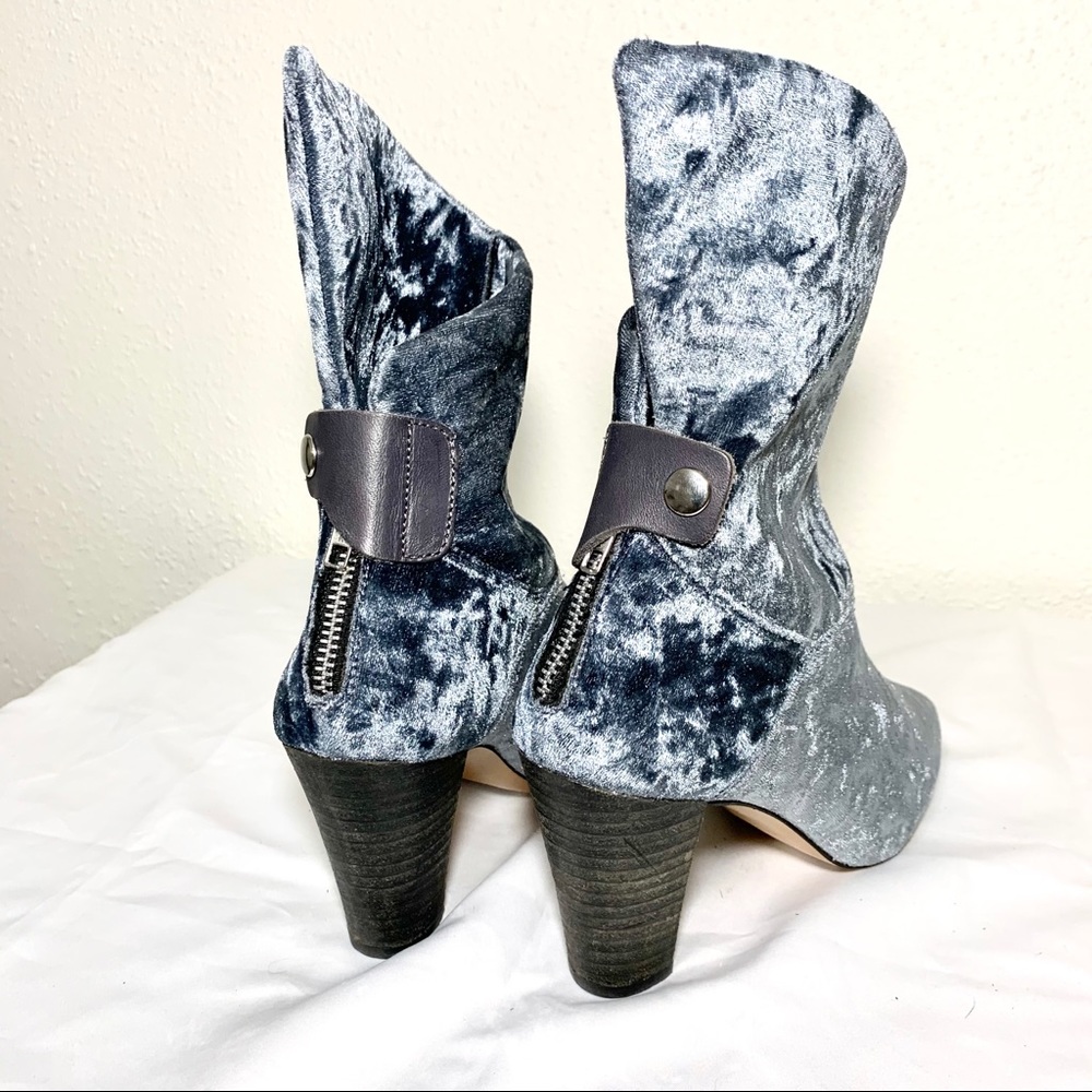 BRAND NEW Free People Moonlight velvet bootie - Picture 4 of 4
